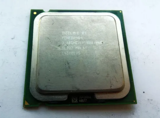 1х ядерный процессор Pentium® 4 HT SL7Q2/SL7NZ 3.60GHz/1M/800 LGA775 З аукціону