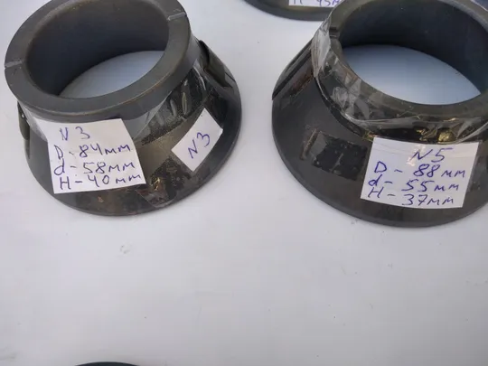 Кольца ферритовые с отклоняющей системы. Разные размеры. Інтернет-аукціон
