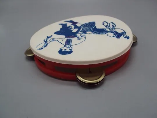 Детский музыкальный инструмент бубен с рисунком украинский танец игрушка ссср 3 х 14,8 см №13456 Де купити