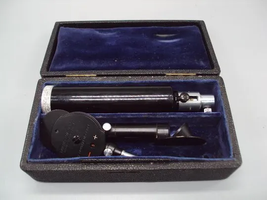 Набор офтальмолога США офтальмоскоп Bausch with Lomb rochester Нью-Йорк в футляре №13336 Ціна