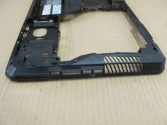 478-3 Кришка дно піддон корпуса для MEDION X6811 X6812 GX660 MS-16F1 оригінал Інтернет-аукціон