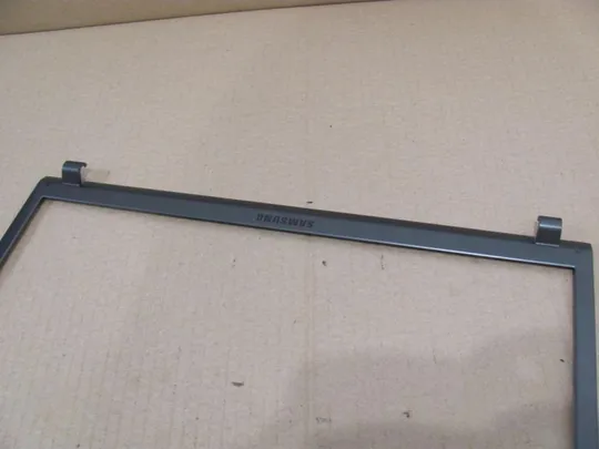 №80-12 рамка матриці BA75-03837A для SAMSUNG 550P NP550P7C NP550P оригінал З аукціону