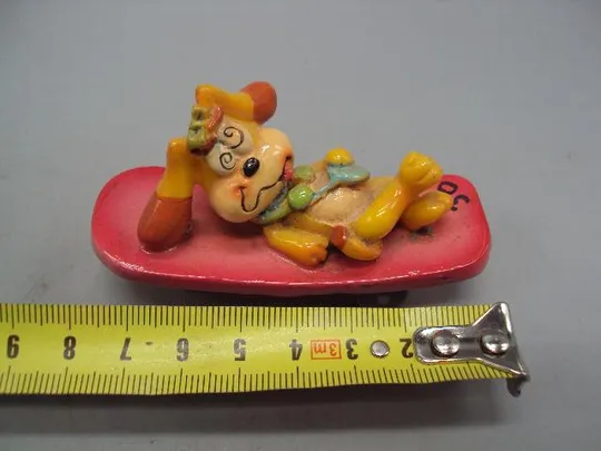 Купити Фигура керамика статуэтка миниатюра зайка скейт сувенир собачка на скейте размер 4,7х7,6 см №13981