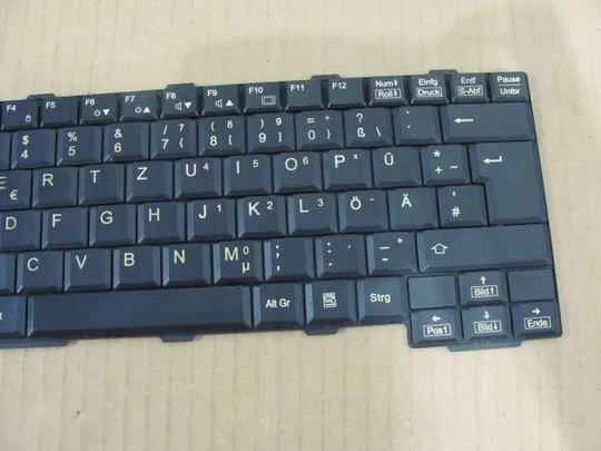 номер0270-31 клавіатура Клавіатура для ноутбука  Keyboard робоча  CP455601-01 для FUJITSU P771 оригінал З аукціону