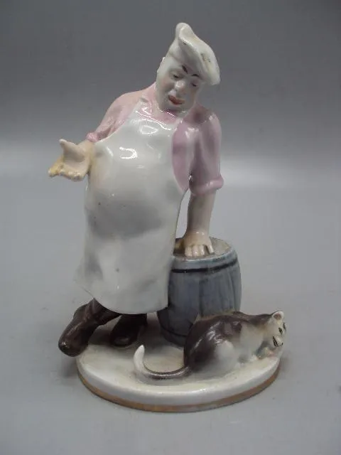 Фигура фарфор статуэтка ЛФЗ кот и повар басня Крылова высота 17,5 см №13926 Ціна