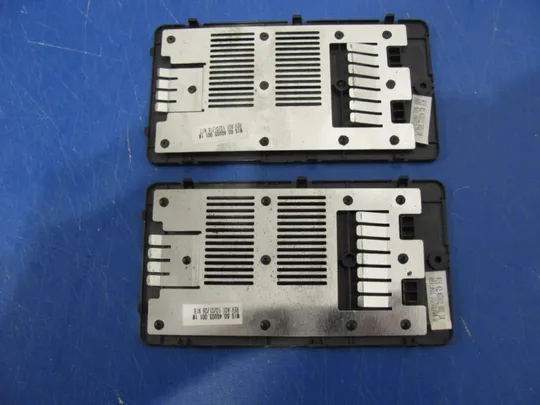 Купити номер0024-2 сервісна кришка Сервісна кришка для ноутбука Корпус Дно Панель доступу Кришка доступу service cover 42.4GU02.001 60.4GU03.001 для MEDION AKOYA P6622 E6214 оригінал