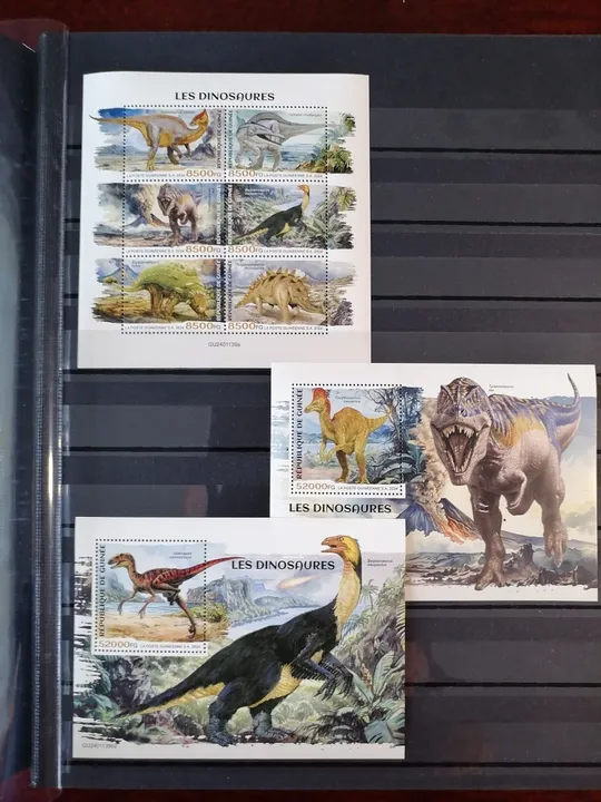 Гвинея - Динозавры-2024. Чистый полный красивый комплект-М/Лист +2 Блока. MNH. Ціна