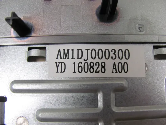 644-32 Кришка панель палмрест  тачпад AM1DJ000300 A15174  для DELL Precision 17 7710 M7710  оригінал Недорого
