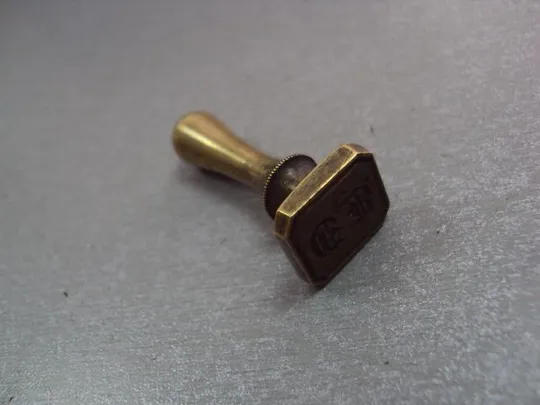 Печатка печать бронза аббревиатура в готическом стиле готика длина 4 см №11740 Інтернет-аукціон