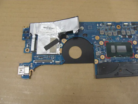 Купити 827-40 материнська плата SR3L8  i7-8650U L31879-001 DA0Y0PMBAF0 для HP EliteBook x360 1030 G3 G4 оригінал