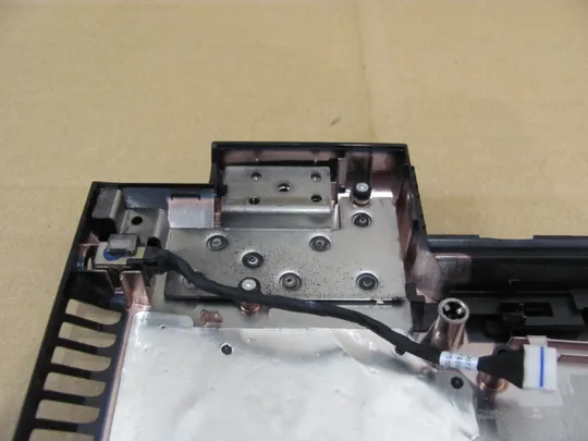 424-5 Кришка дно піддон корпуса 60.4IH09.008  для Lenovo B570 B570E B575   оригінал На торгах