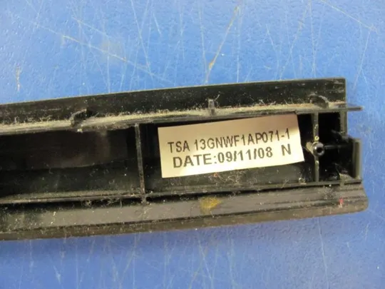 №23 заглушка приводу 13GNWF1AP071-1 для ASUS N61J N61D N52D оригінал З аукціону