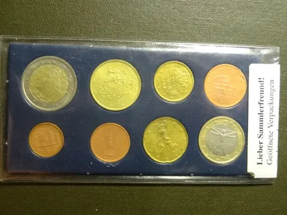 фото, Комплект євромонет Італії 2002 UNC (повний комплект +сертифікат)