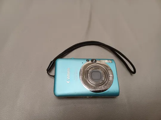 0111,,, цифровий фотоапарат CANON  IXUS9515  НІМЕЧЧИНА Ціна