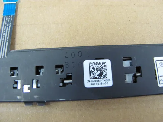 752-9 кнопки тачпаду 0VNN84 PK37B00SX00 для  Dell Precision 17 7730 7740 M7730 M7740  оригінал З аукціону
