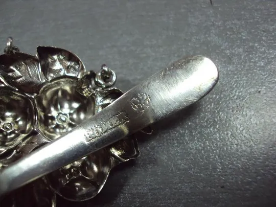 Зажим для галстука платка ягоды и листья серебро проба Romer орел вес 6,68 г размер 5 х 6 см №13575 Характеристики