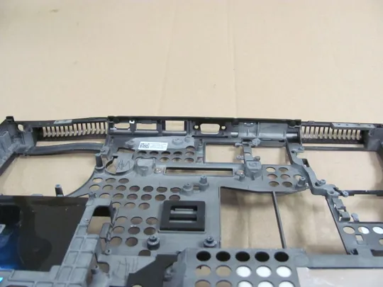 583-3 Кришка дно, корито, піддон корпуса 036VMF для Dell Precision M4600  оригінал Характеристики