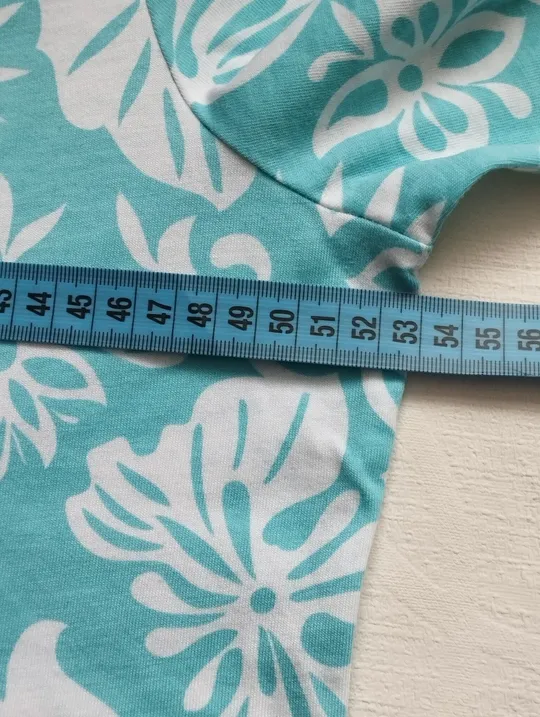 Сукня З аукціону