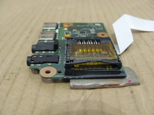 номер0489-11 плата AUDIO USB N0YVB10A03 для MEDION P7818 E7221 E7222 E7220 оригінал в Україні