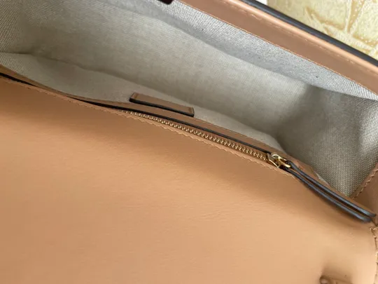 Сумка Jimmy Choo Diamond Top Handle З аукціону