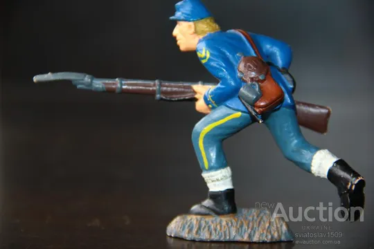 Купити пехотинец северян (Bullyland Bully) 70-75мм ГЕРМАНИЯ!!