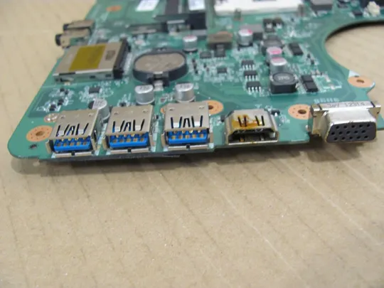 358-4 материнська плата DA0FH6MB6E0 для FUJITSU A532 AH532 оригінал Продаж