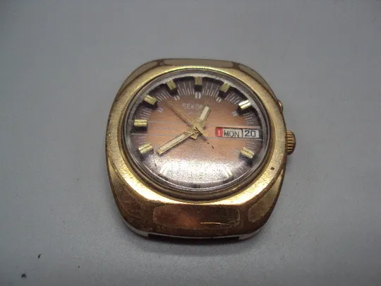 Наручные часы Секунда 26 камней календарь ссср Seconda automatic позолота Аu10 не на ходу №15904 Ціна