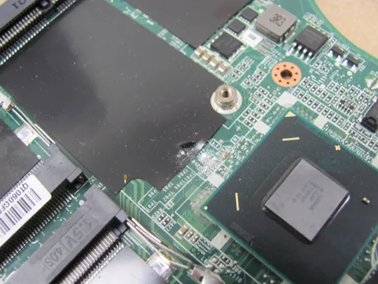 587-49 материнська плата DA0BY1MB8C0 SR0CS I5-2557M  для Toshiba Satellite U840 U845  оригінал Характеристики