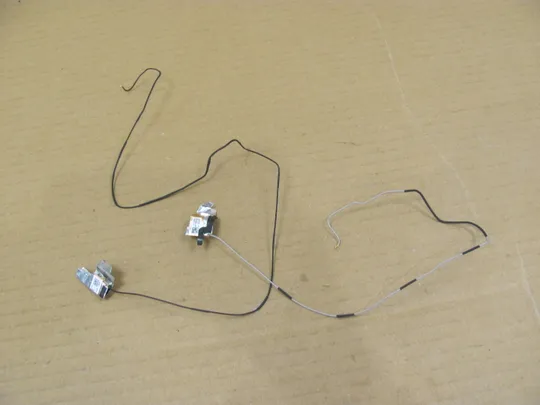 834-21  WI-FI антени для Lenovo ThinkPad T490 T495 T590 P53S P43S оригінал Ціна