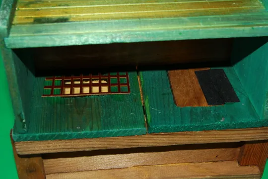 дерев`яний БУДИНОЧОК BANK строение ГДР Продаж