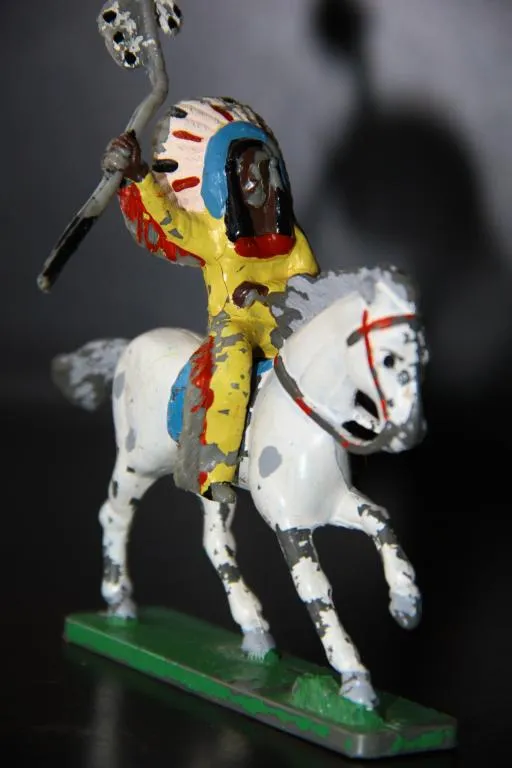 индеец вождь с копьем на коне ПОЛЬША 65-70мм Ціна