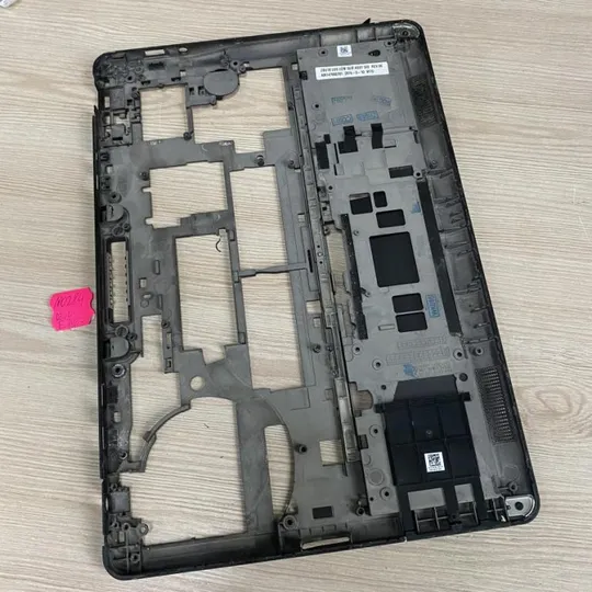 N0284 Dell E7450 Поддон Ціна