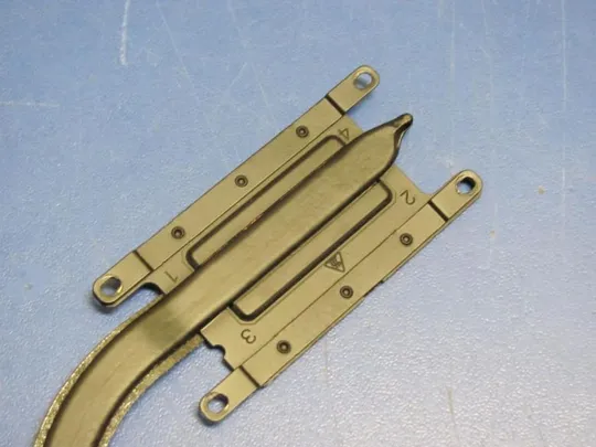 №303-13 Термотрубка системи охолодження 0966WT для DELL LATITUDE E5570 5570 оригінал З аукціону