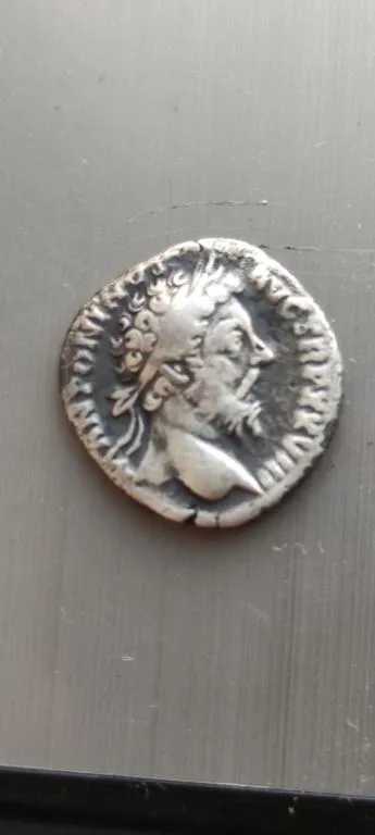 Древняя монета Воин с копьём и Победой в руке ,император Марк Аврелий , серебро pdg837 Ціна