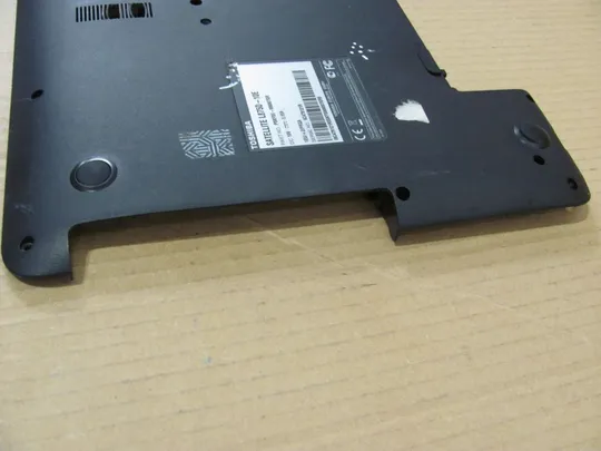 номер0017-6 Кришка дно піддон корпуса 13N0-ZXA0201 H000037400 для Toshiba Satellite C875, S870, S875, C870, L870, L870D оригінал Продаж