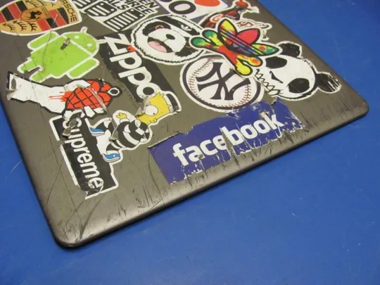 №116-22 кришка матриці 13N0-1BA0S21 для MEDION AKOYA E6416 оригінал Продаж