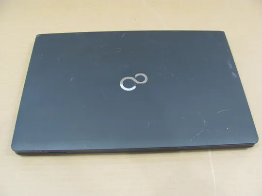 1450 Fujitsu LifeBook A555 15,6&quot; HD i3 5005u 2,0Ghz / 8Gb / 240ssd / WebCam + блок живлення Де купити