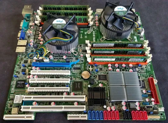 Серверная плата ASUS Z8PE-D12x + 8/16ядер 2x Xeon X5550 + видеокарта ATI Radeon HD 235 1Gb Ціна