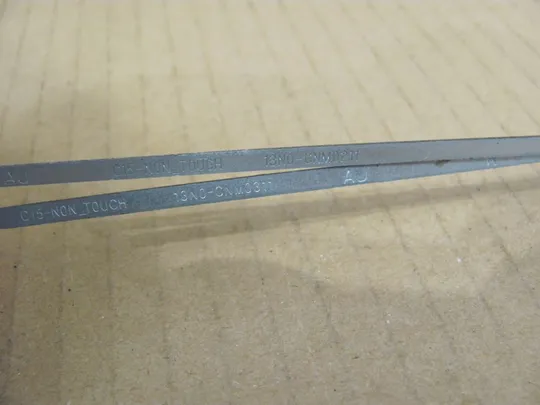 487-21 кріплення з петлями 13N0-CNM0311 для MEDION E6237 E6239 оригінал Продаж