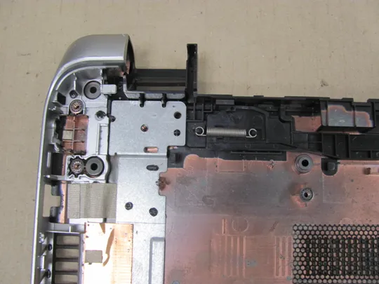 номер0114-5  Кришка дно піддон корпуса 3IU86TP003  для HP Pavilion 15-N оригінал Інтернет-аукціон