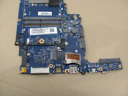 604-13 материнська плата 6050A2892301  831763-601  i5-6300U  для HP EliteBook 820 G3  оригінал Продаж