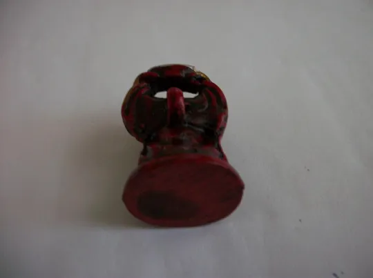 Фигурка  3,5-см , отличная,  на письменный стол для коллекции З аукціону