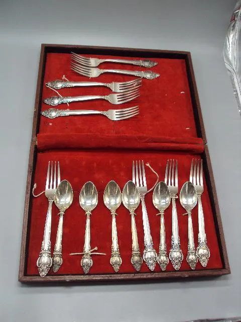 Набор столовые приборы десертные вилки и чайные ложки Роза мнц ссср лот 15 шт в коробке №14295 Ціна