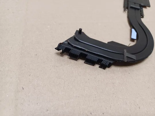 номер1063-30 радіатор термотрубка охолодження  019JHD AT2VW006SSL для DELL Latitude 14 5410 5411   оригінал З аукціону