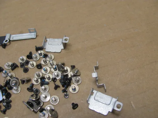 Купити номер1002-7 комплектуюче кріплення гвинти  для Dell Precision 7750 7760  оригінал