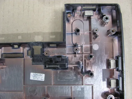 394-28 Кришка дно піддон корпуса AP1DH000C10  для LENOVO ThinkPad L570 оригінал Характеристики