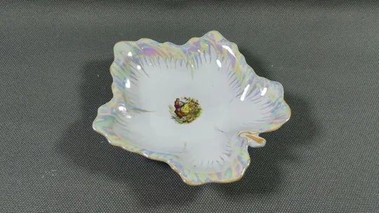 Ваза в форме листа с рисунком &quot;Дама и кавалер на природе&quot; порцеляна Ціна