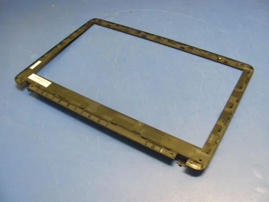 №15-19 рамка матриці 13NB0B01AP0811 11557305-00 для Asus F540S оригінал Інтернет-аукціон