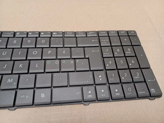 номер1081-1 Keyboard Клавіатура Æ Ø Ö AENJ2N00010 для Asus B53 B53J B53F P52 P52F P52J P52JC K55N K55D K55DE K55DR F55A F55C F55U F55VD оригінал Продаж