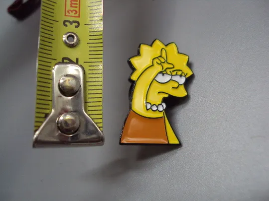 Купити Значок пін Сімпсони мультсеріал Ліса Сімпсон показує знак Лузер loser знак брошка №18489